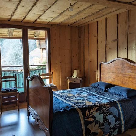 Savoie, Simple Mais Confortable Villard-sur-Doron Eksteriør billede