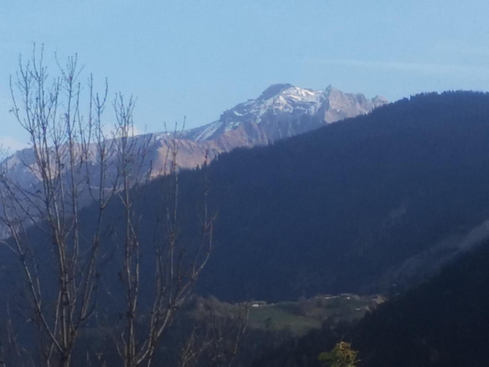Savoie, Simple Mais Confortable Villard-sur-Doron Eksteriør billede